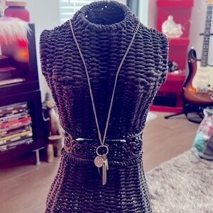 Pretty Gold Charm Statement Necklace! 🤩🛍️💕